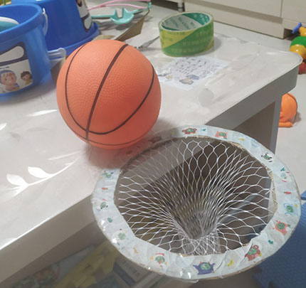 Mini basketball hoop that you can hang on