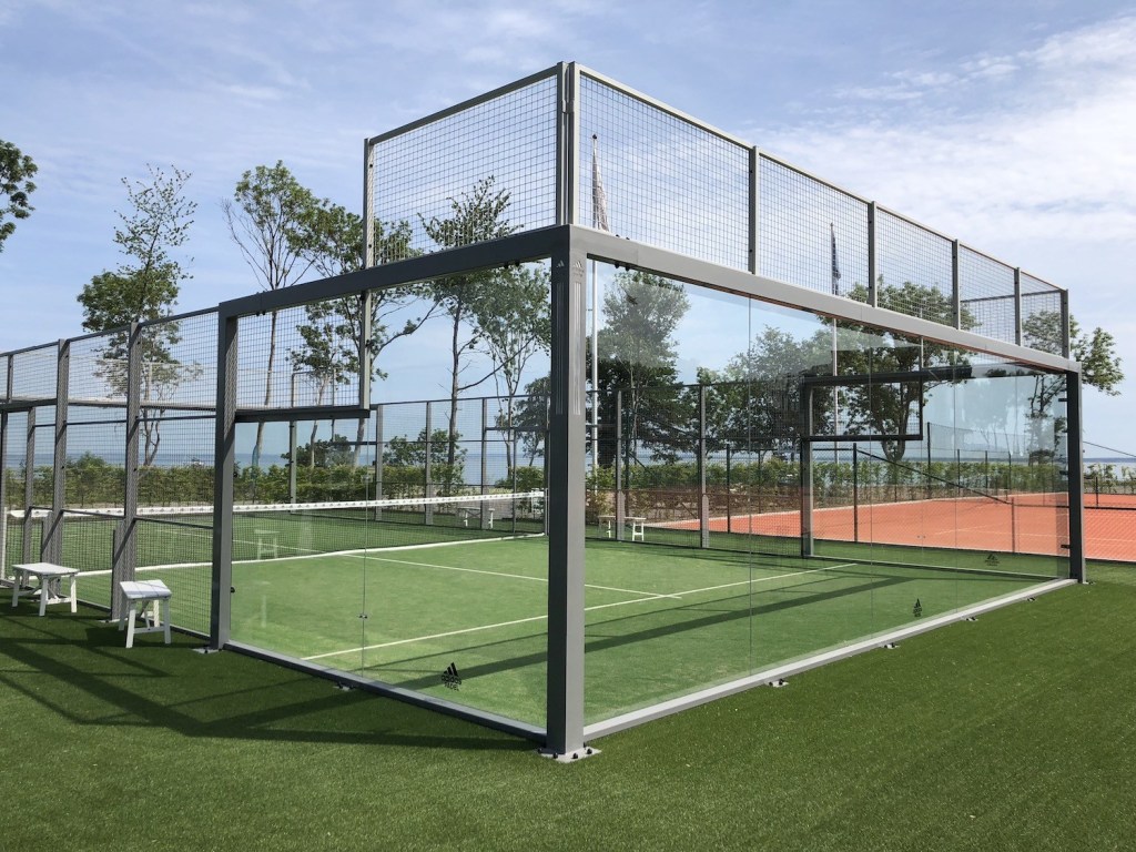 Professional Paddle Tennis Court Fence Protective Cage China Supplier Wholesale Outdoor Fitness Sport Equipment