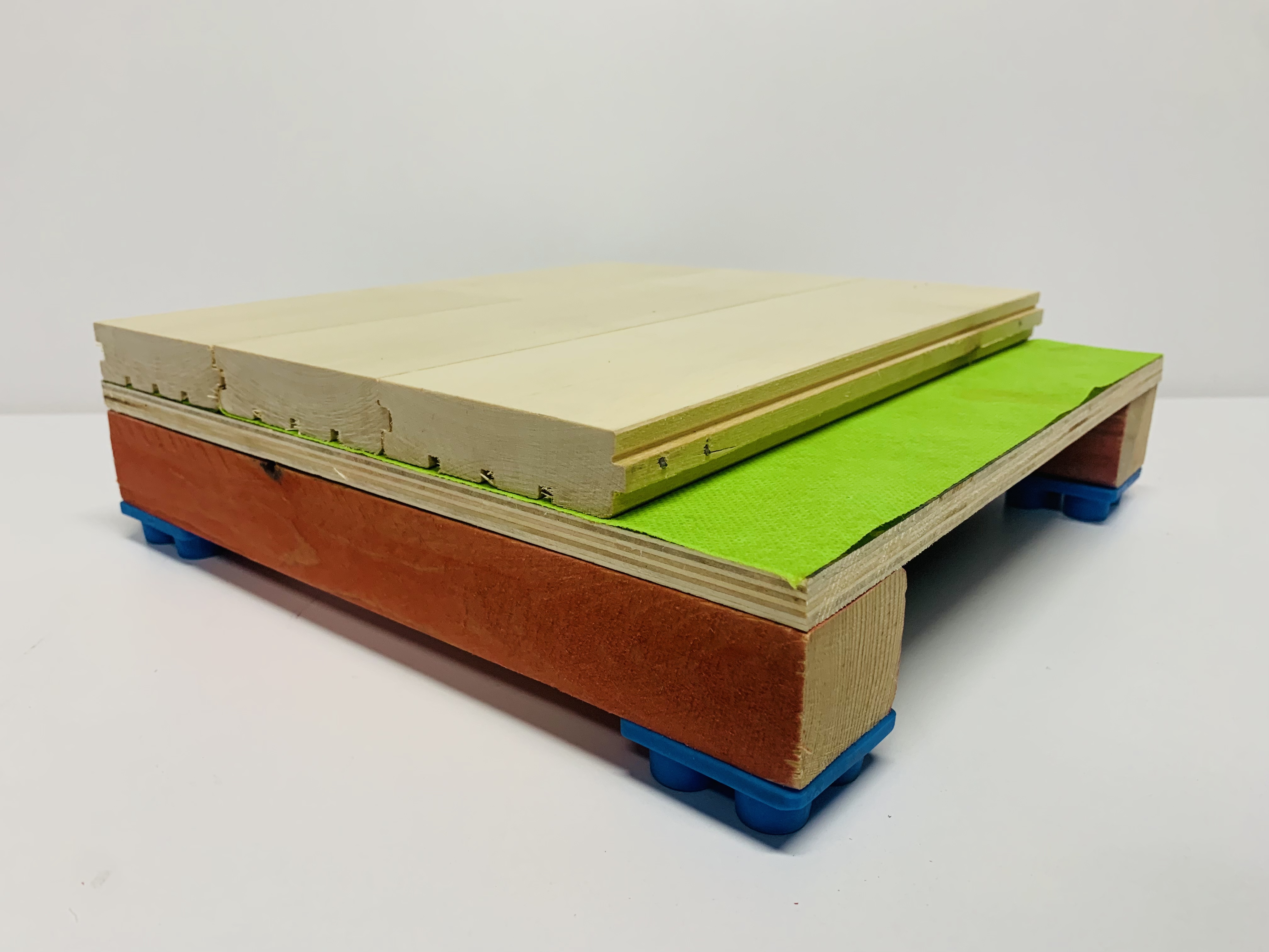 International Standard Professional Woodem Flooring/High Quality Low Price Competition Basketball Wooden Floor