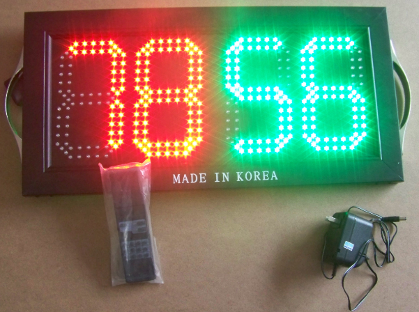 soccer electronic replacement card (button style)