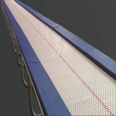 Unfoldable Long Trampoline