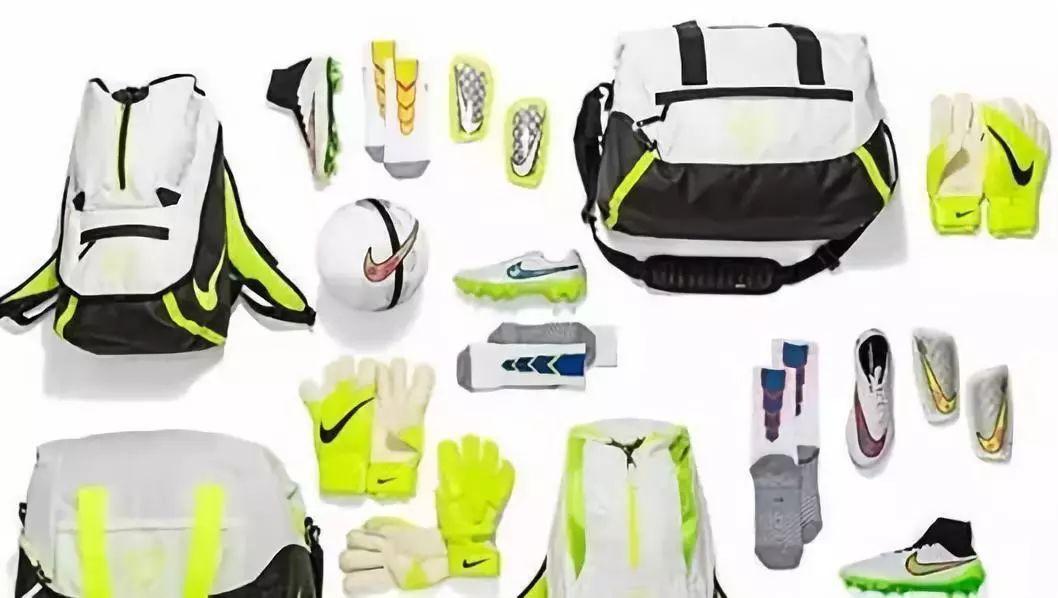 Basic football training equipment list