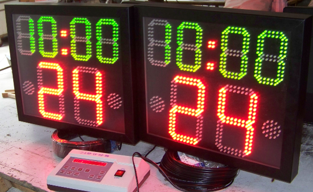 24 seconds shot clock (1 side)